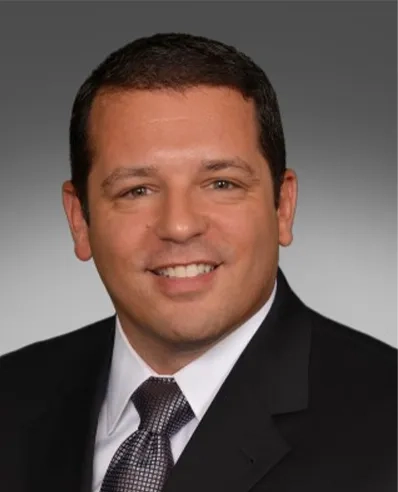 Aric Quinones